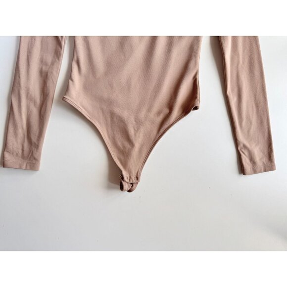 Aritzia BABATON Contour Nude Jersey Square Neck Long Sleeve Bodysuit, Size XS - Picture 3 of 15
